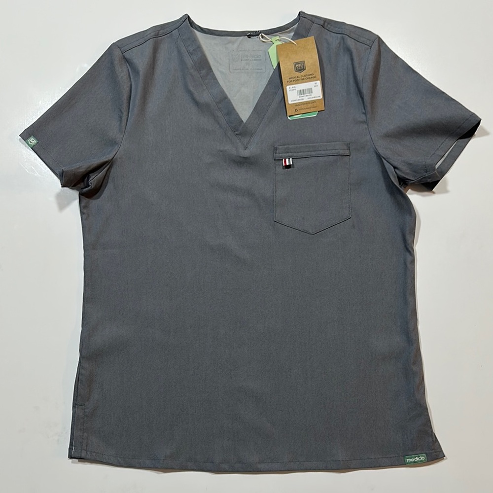 Mediclo Graphite scrub top